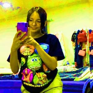 Meet your Posher, Isabelle